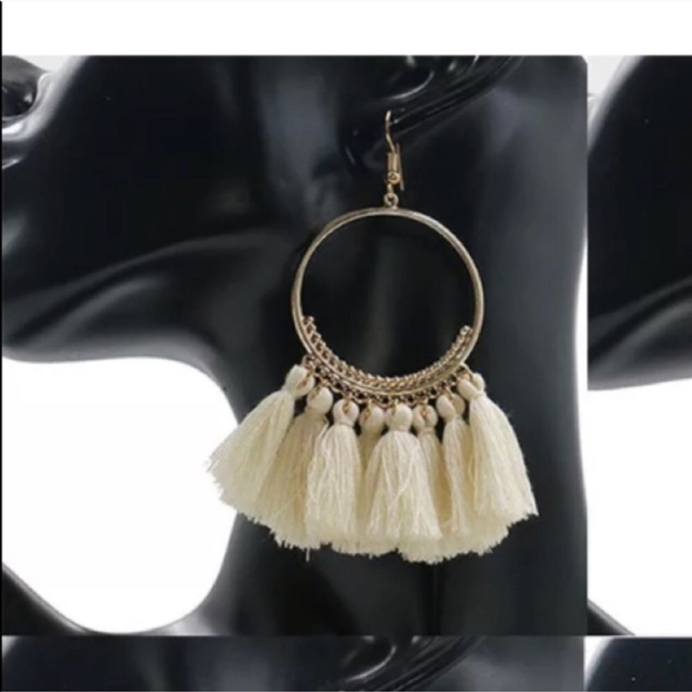 White Tassel Hoop Earrings - Picture 4 of 4